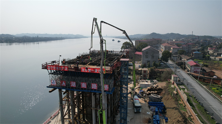 20230310264817.jpg 14墩0號(hào)塊.JPG